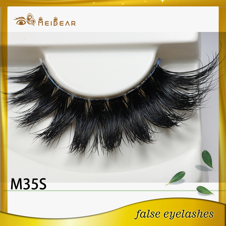 Wholesale charming and lovely mink lashes with package design
